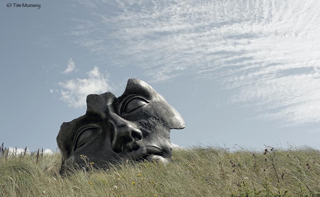 Scheveningen sculpture_7.jpg